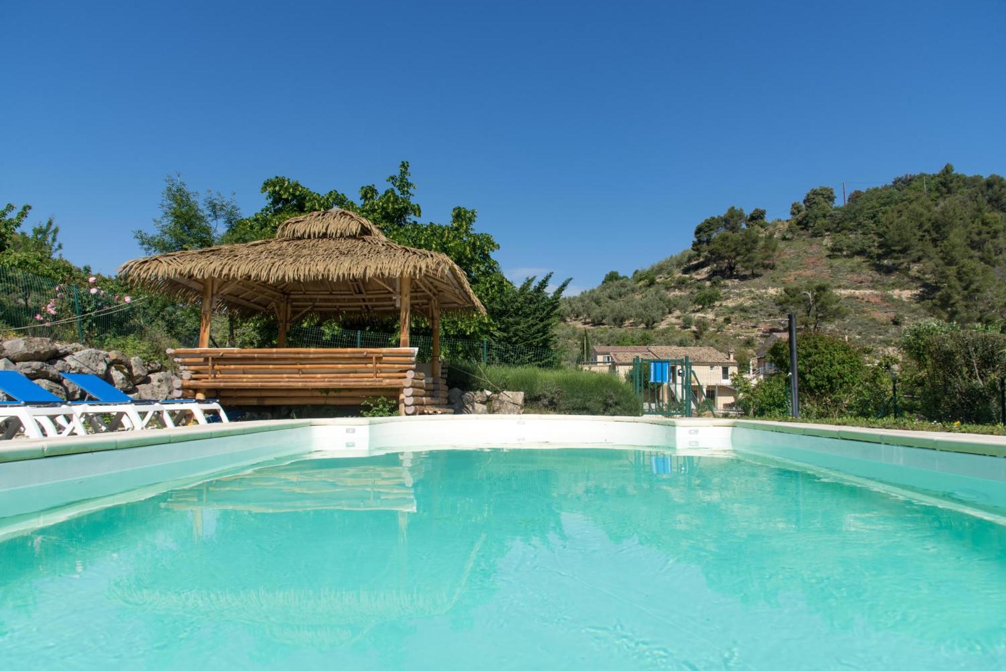 Hotel Domaine Saint Julien Buis-les-Baronnies Exterior foto