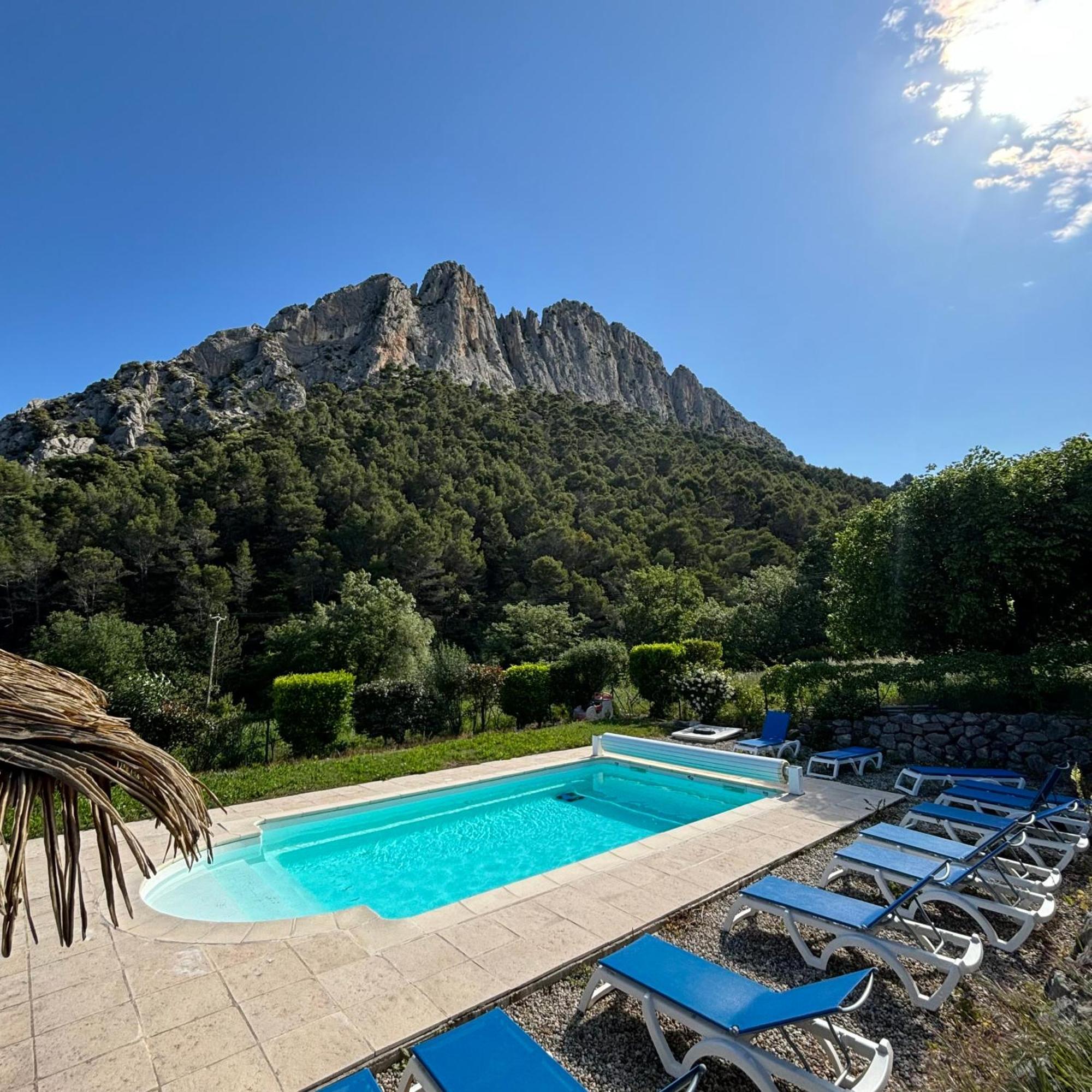Hotel Domaine Saint Julien Buis-les-Baronnies Exterior foto